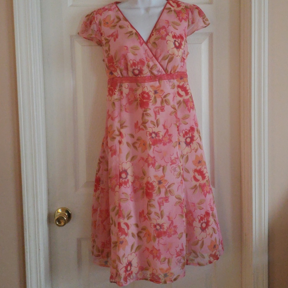 Motherhood maternity pink floral dress small